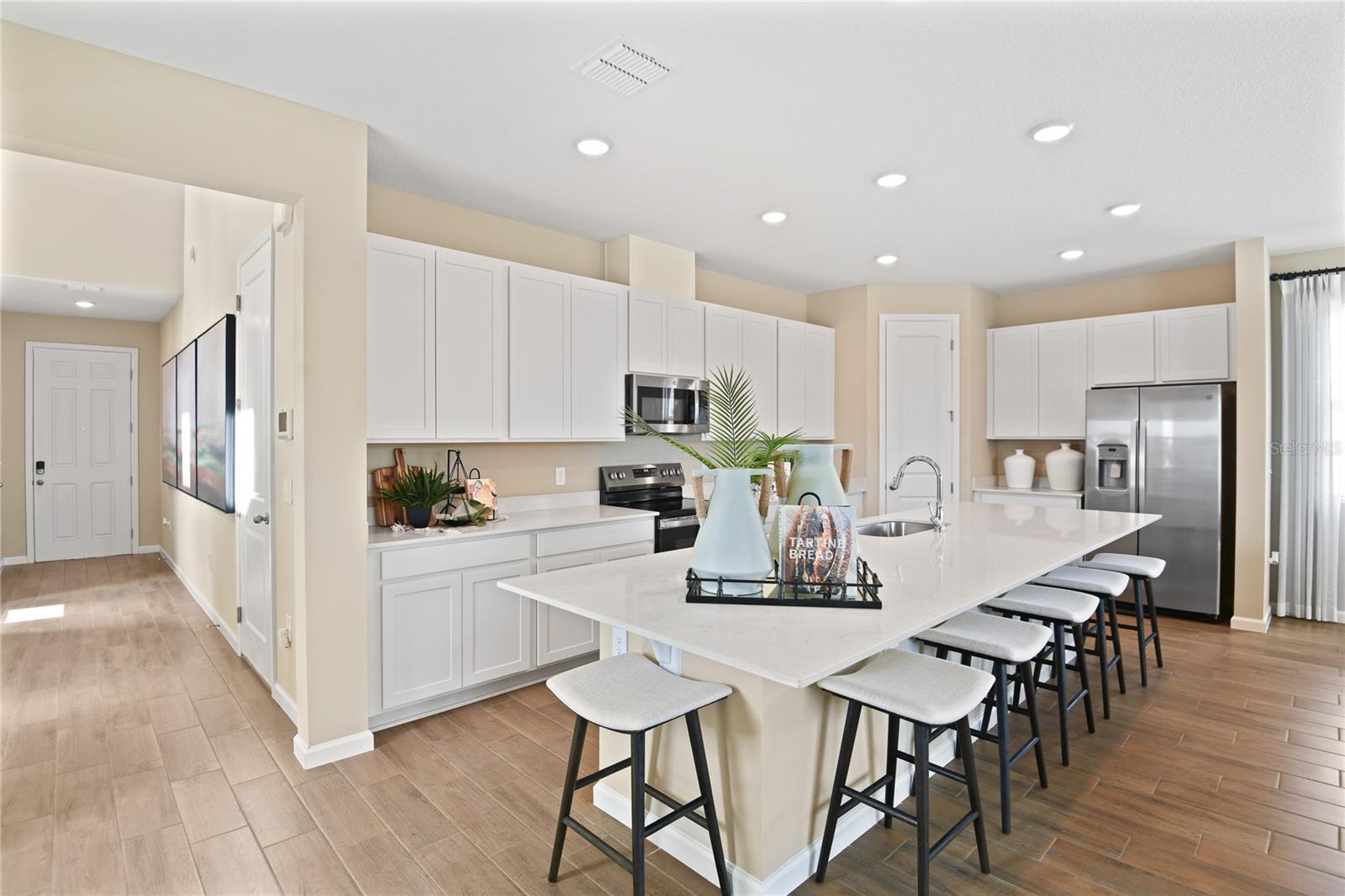 2910 27TH AVE E, PALMETTO, FL — photo 4