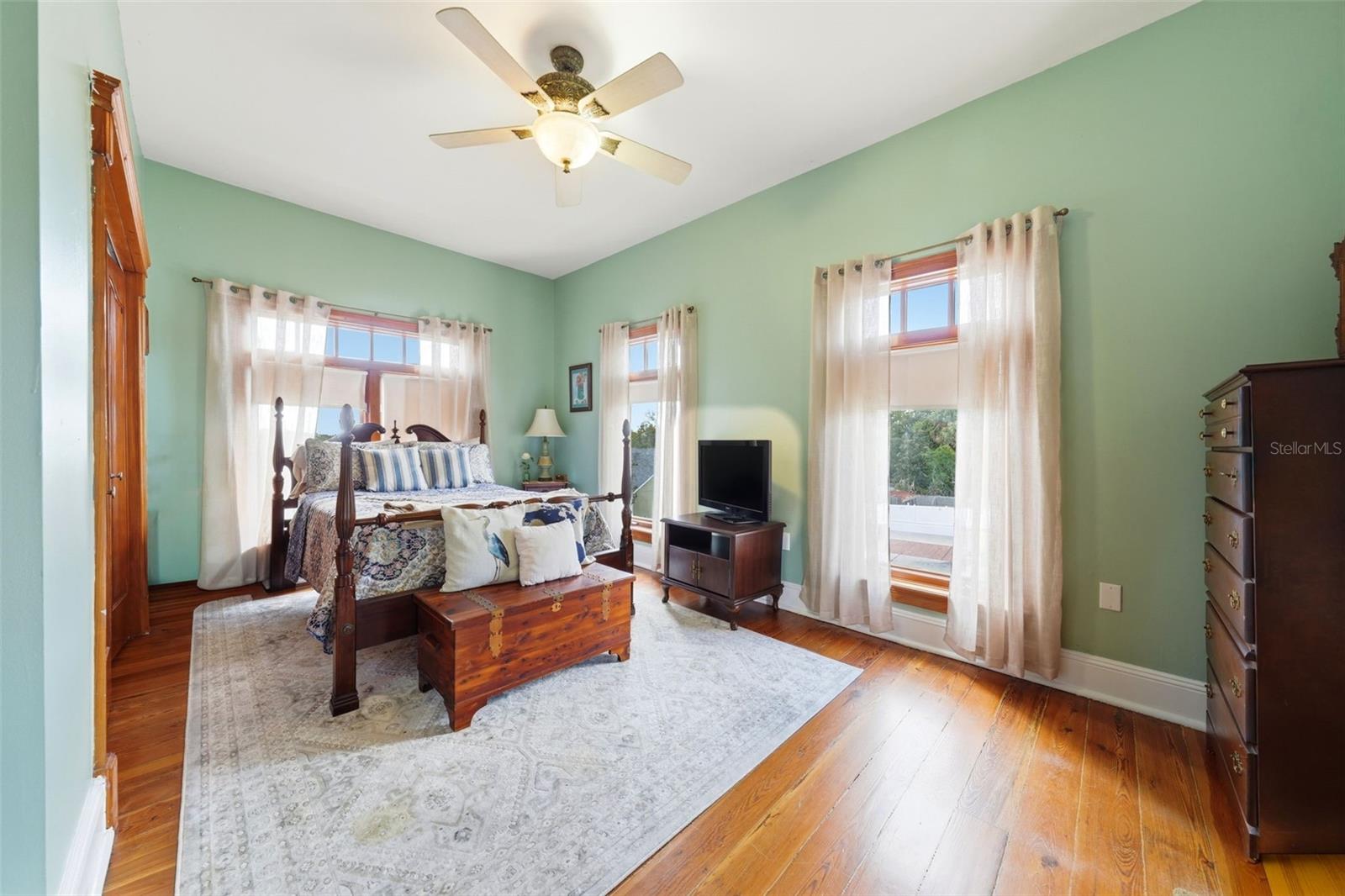 835 BUTCH CASSIDY LN, EUSTIS, FL — photo 111