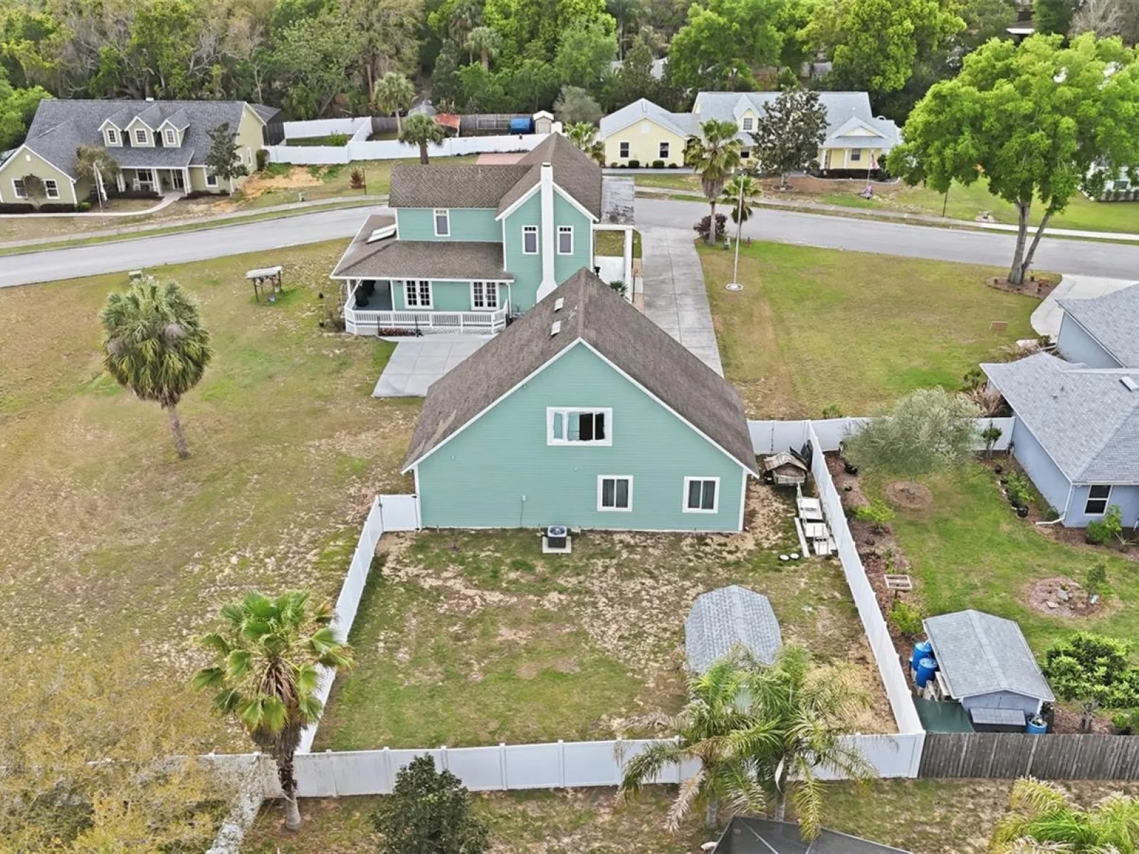 835 BUTCH CASSIDY LN, EUSTIS, FL — photo 153
