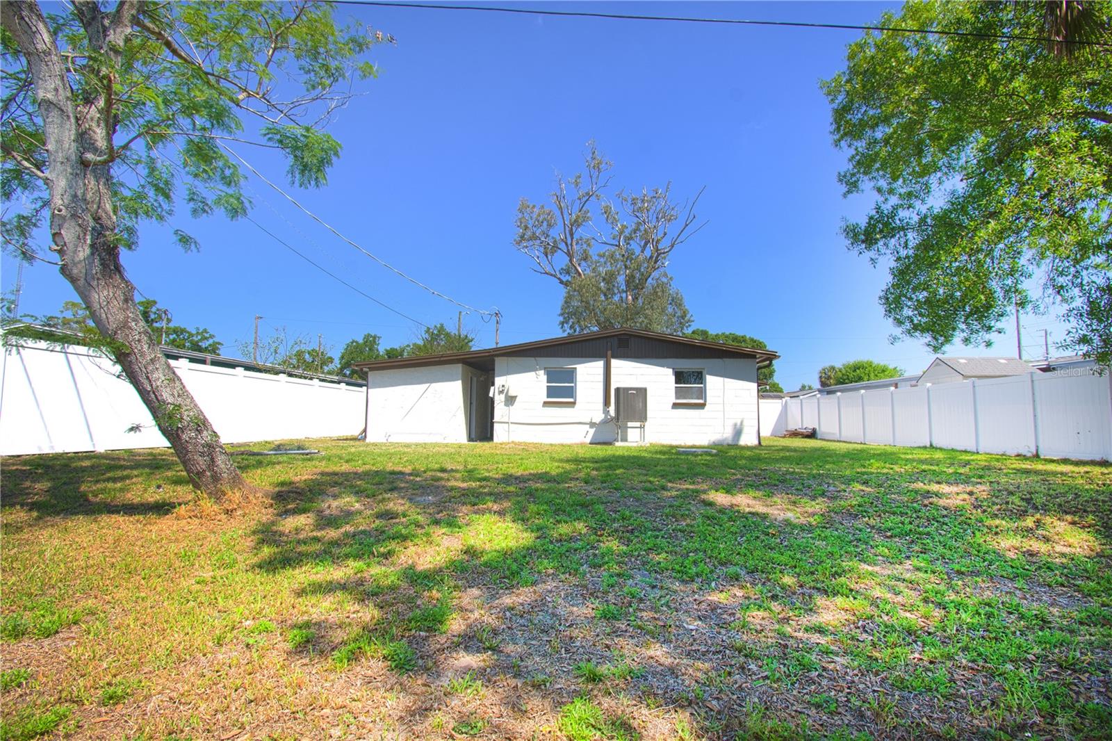 8307 LIBBY LN, TAMPA, FL — photo 26
