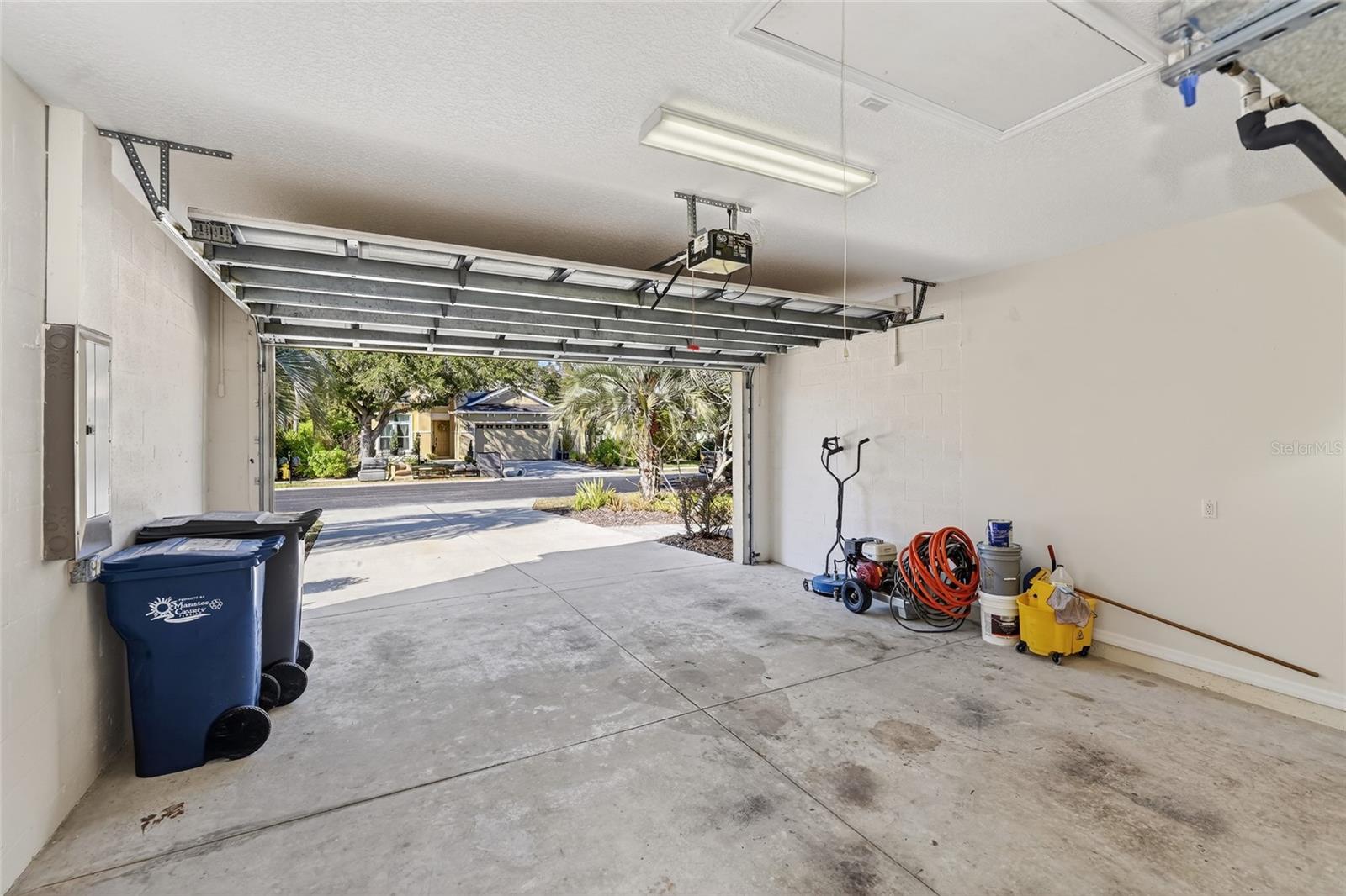 8124 TABBYSTONE PL, BRADENTON, FL — photo 44