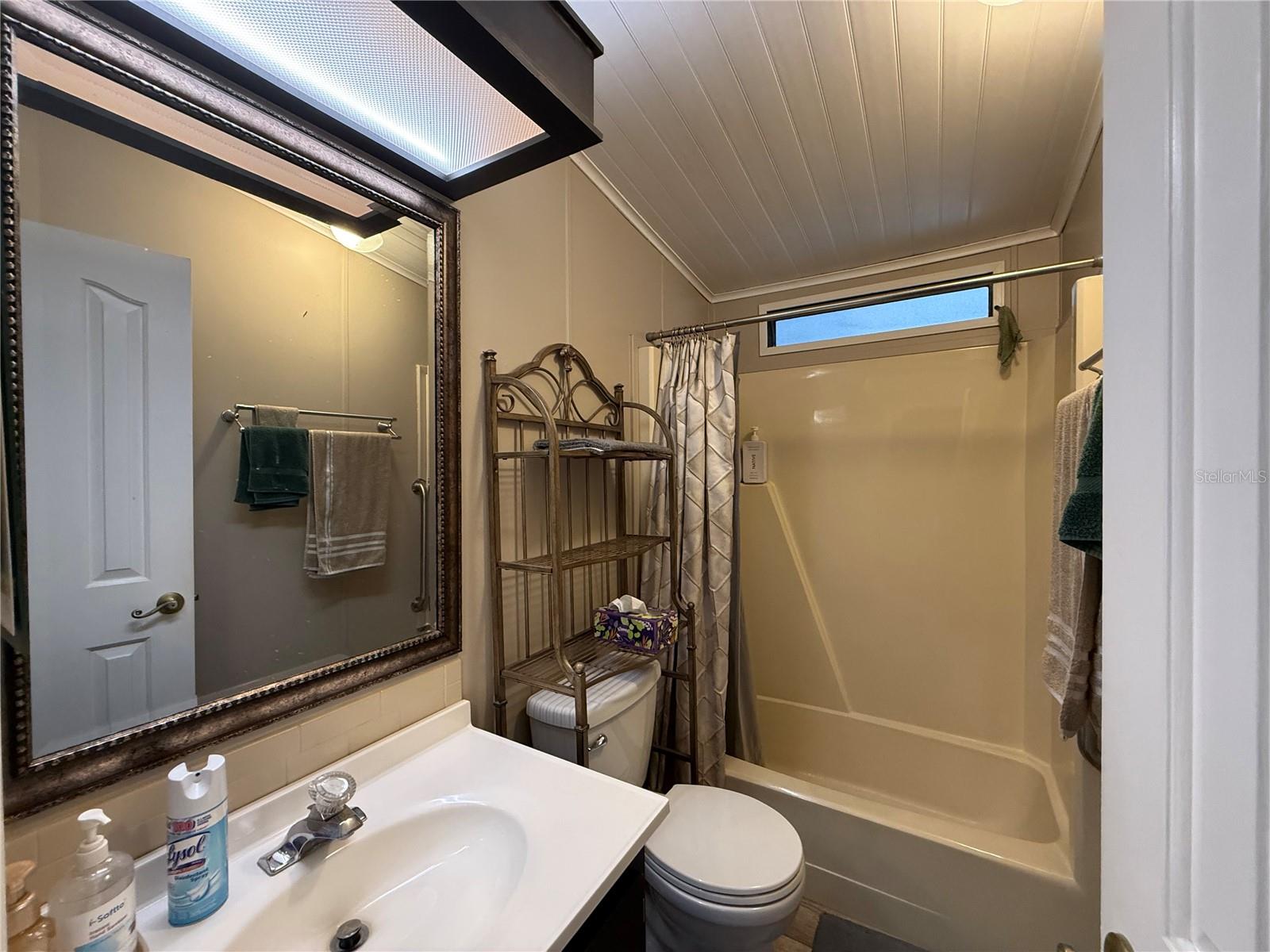 807 OAK BLVD, WILDWOOD, FL — photo 17