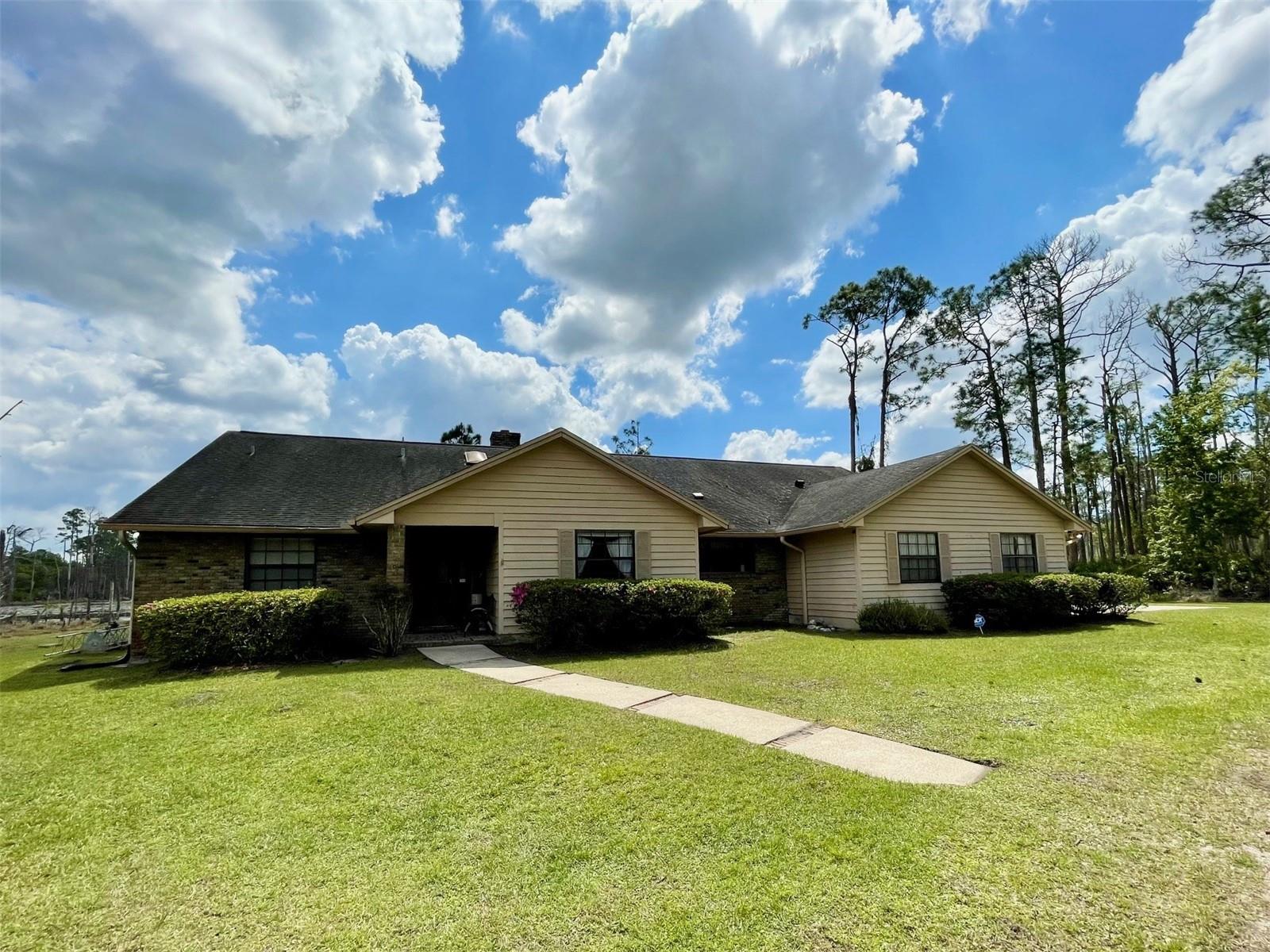349 SEMINOLE WOODS BLVD, GENEVA, FL — photo 2