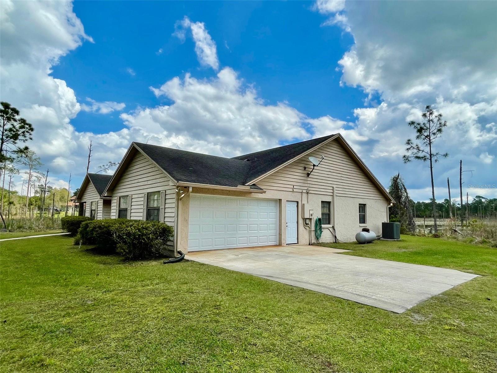 349 SEMINOLE WOODS BLVD, GENEVA, FL — photo 6