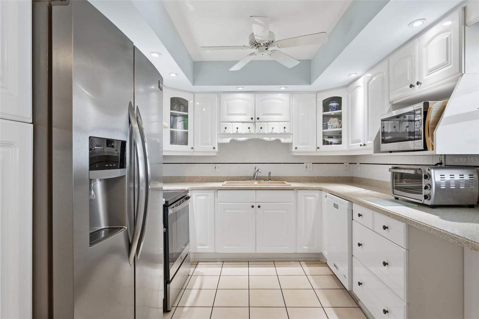 5130 BRITTANY DR S #1002, ST PETERSBURG, FL — photo 4