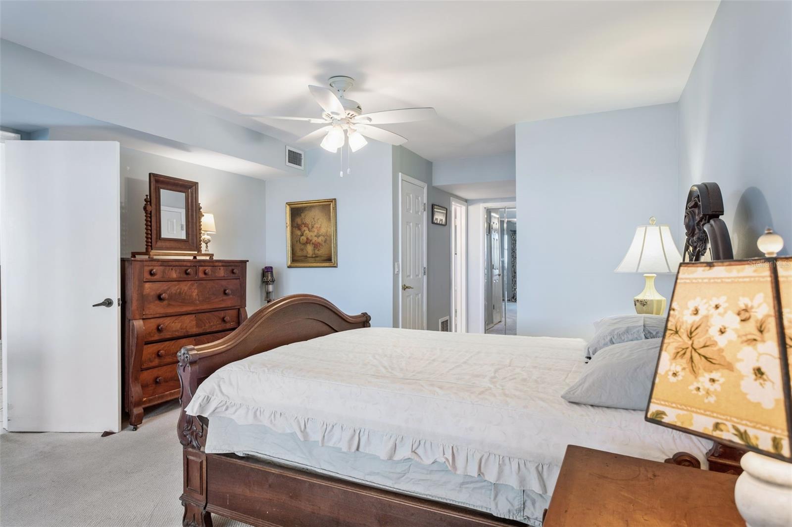 5130 BRITTANY DR S #1002, ST PETERSBURG, FL — photo 17