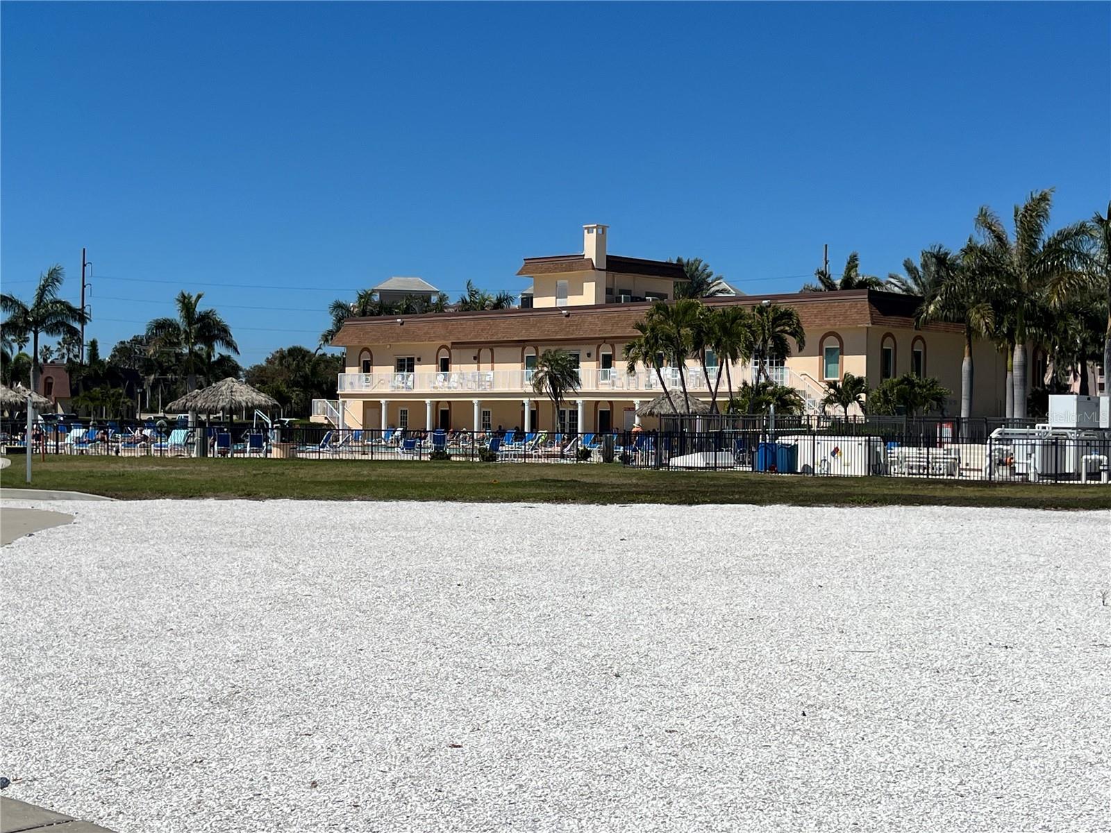 5130 BRITTANY DR S #1002, ST PETERSBURG, FL — photo 40
