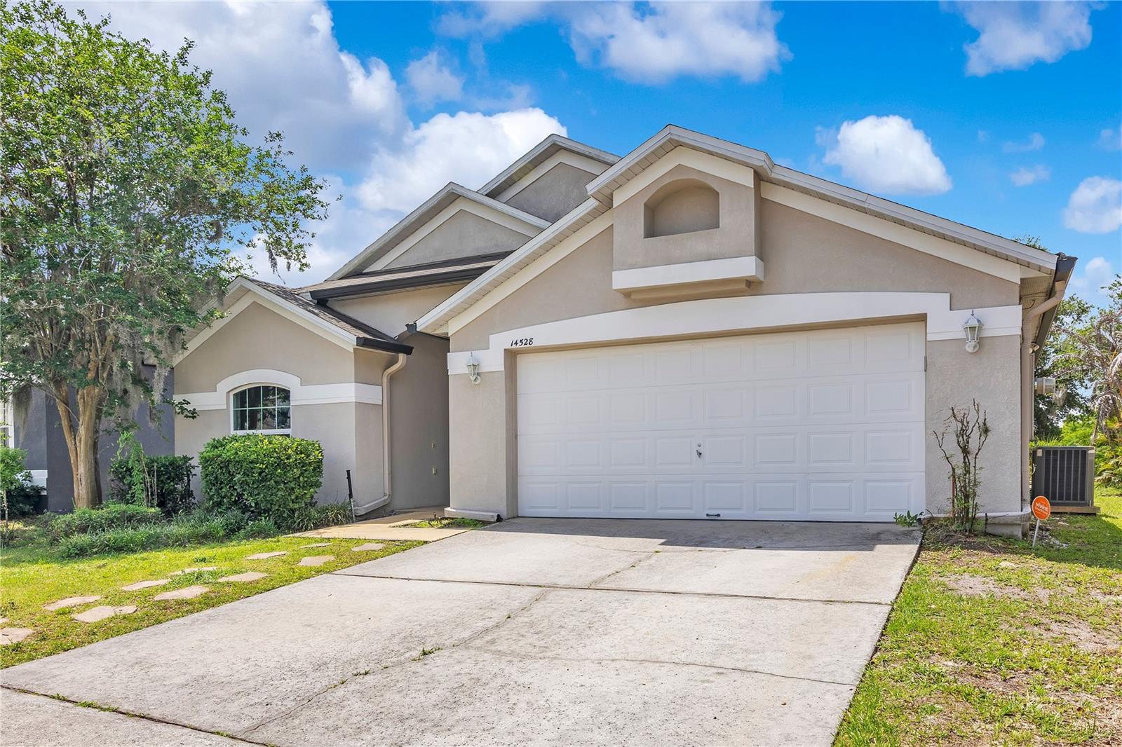 14528 KRISTENRIGHT LN, ORLANDO, FL — photo 2