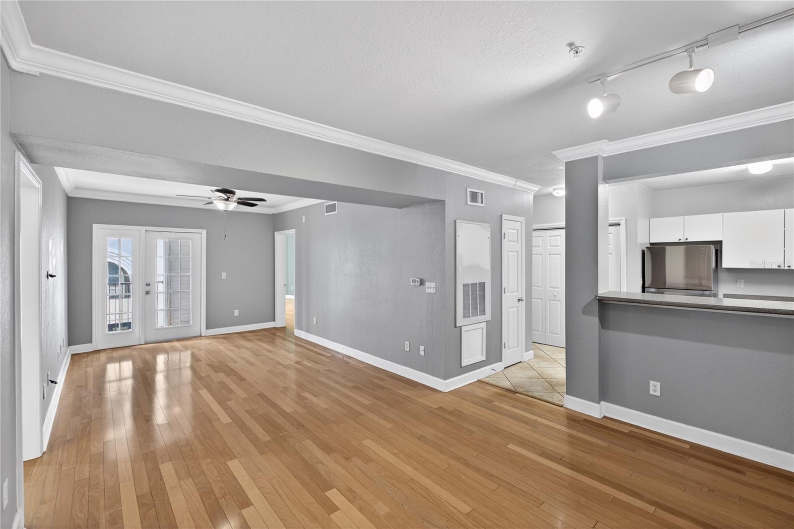 300 E SOUTH ST #2014, ORLANDO, FL — photo 5