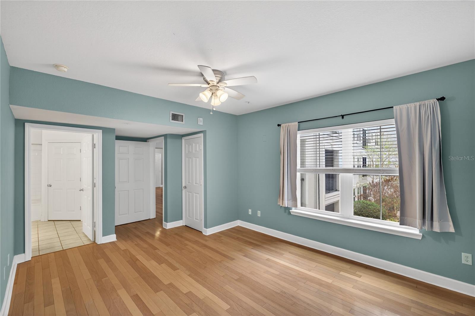 300 E SOUTH ST #2014, ORLANDO, FL — photo 11