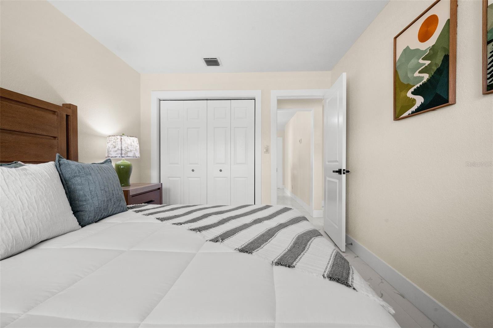 625 W OLYMPIA AVE, PUNTA GORDA, FL — photo 26