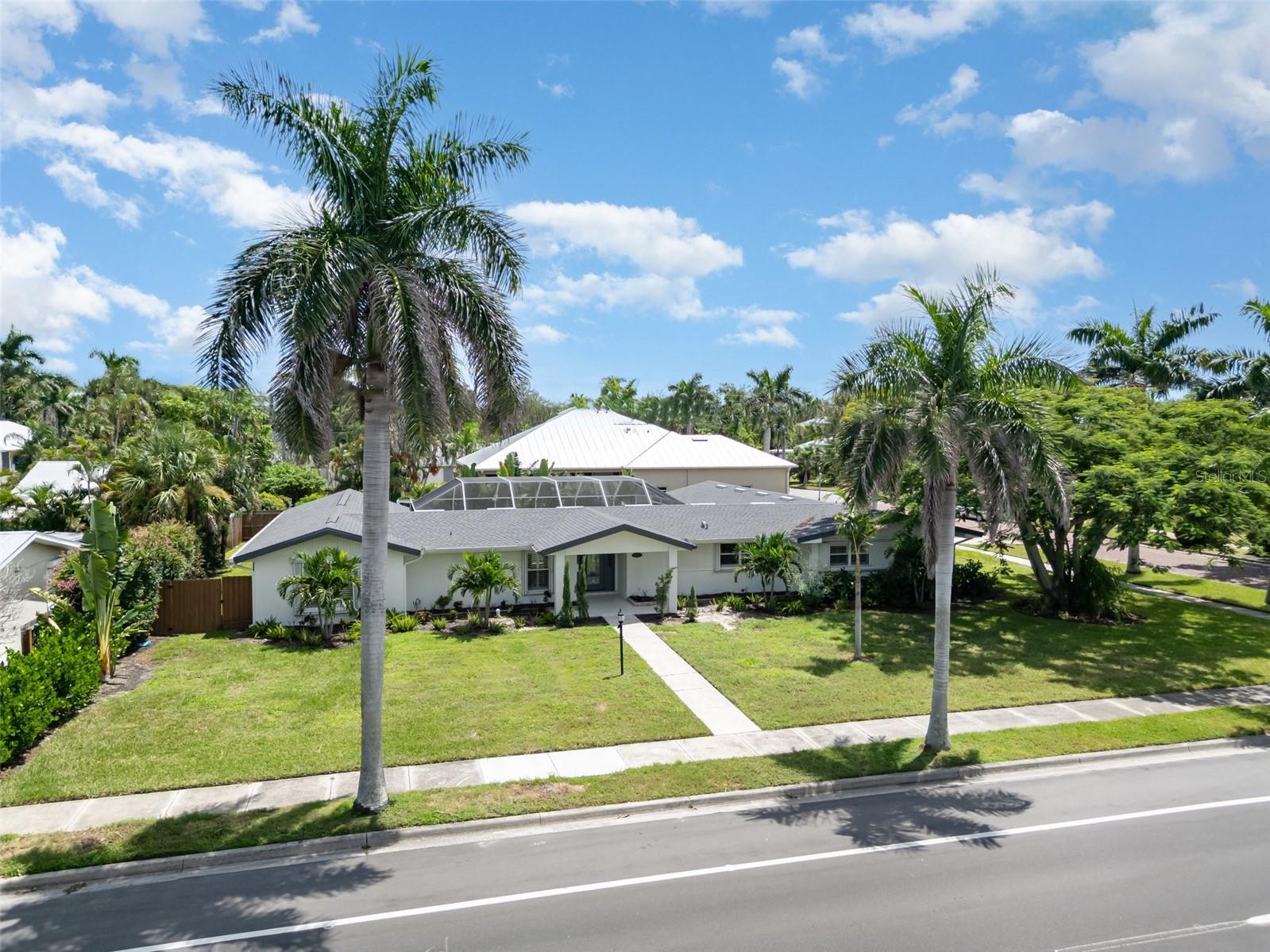 625 W OLYMPIA AVE, PUNTA GORDA, FL — photo 4