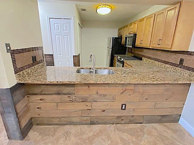 646 KENWICK CIR #103, CASSELBERRY, FL — photo 6