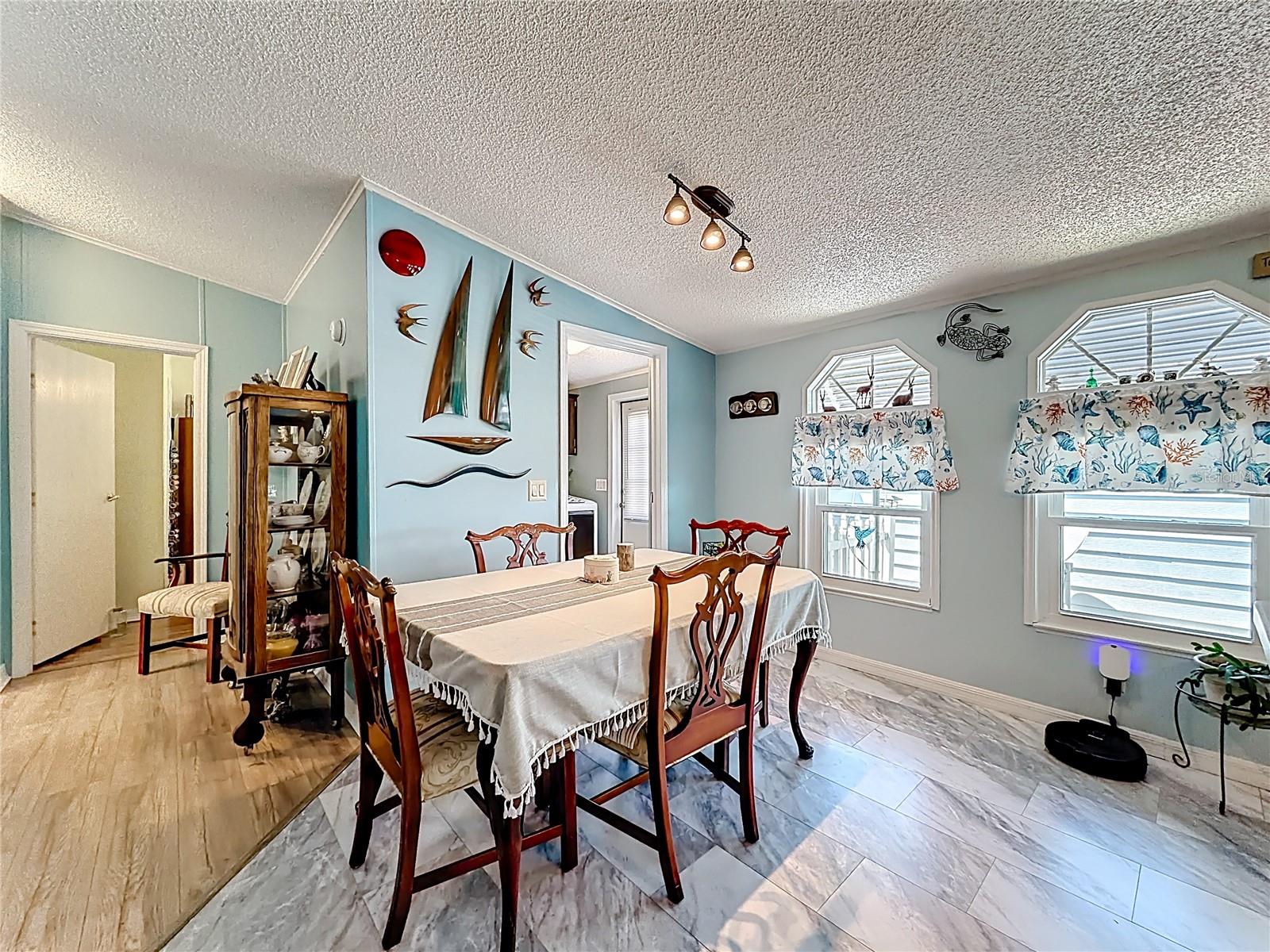 2523 KAREN DR, MOUNT DORA, FL — photo 21