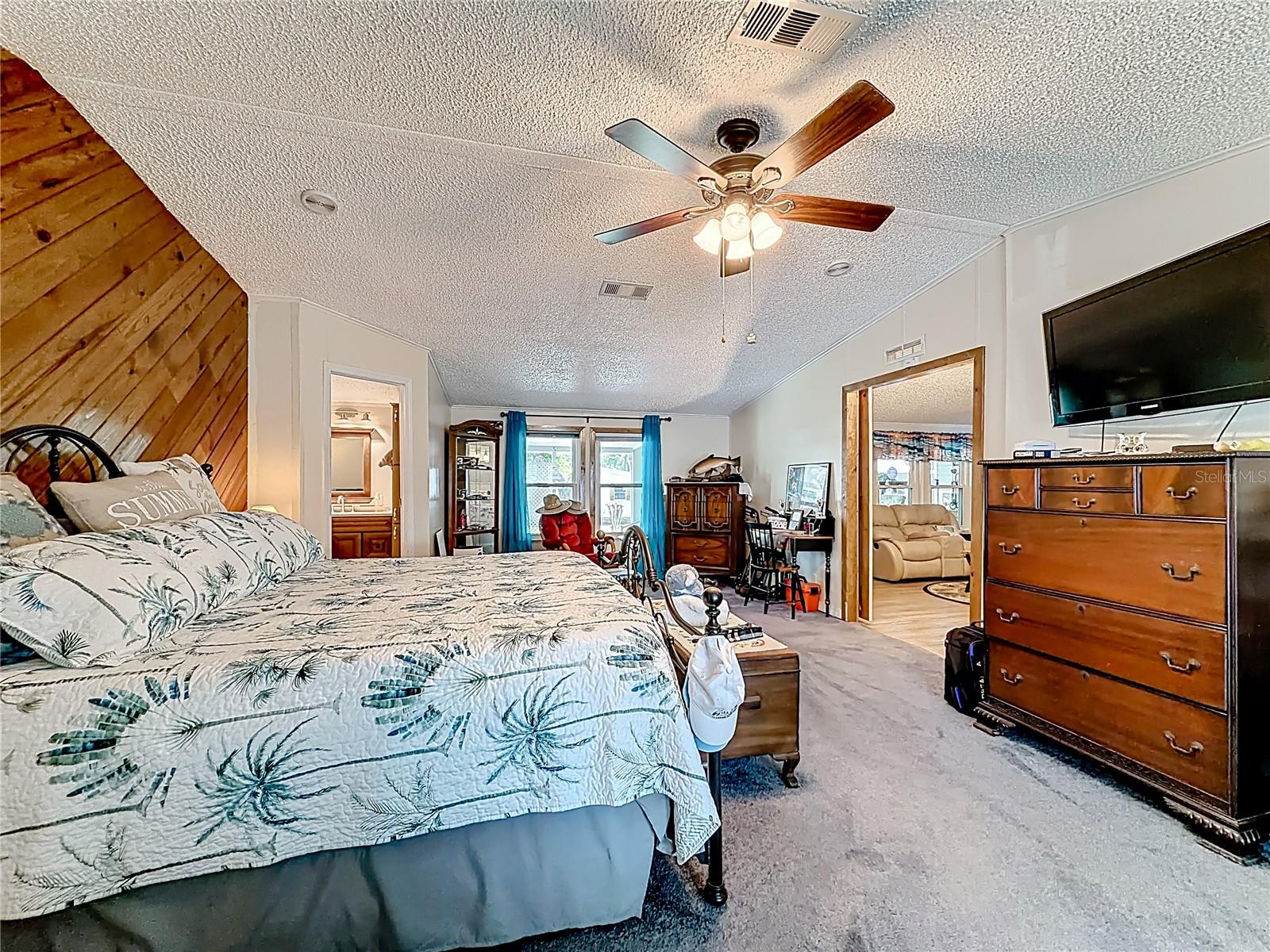 2523 KAREN DR, MOUNT DORA, FL — photo 50