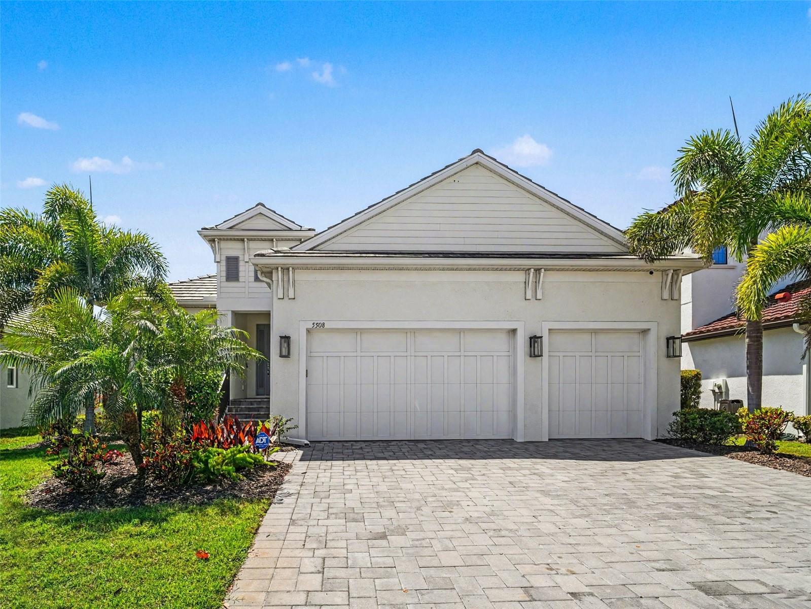 5508 TITLE ROW DR, BRADENTON, FL — photo 3