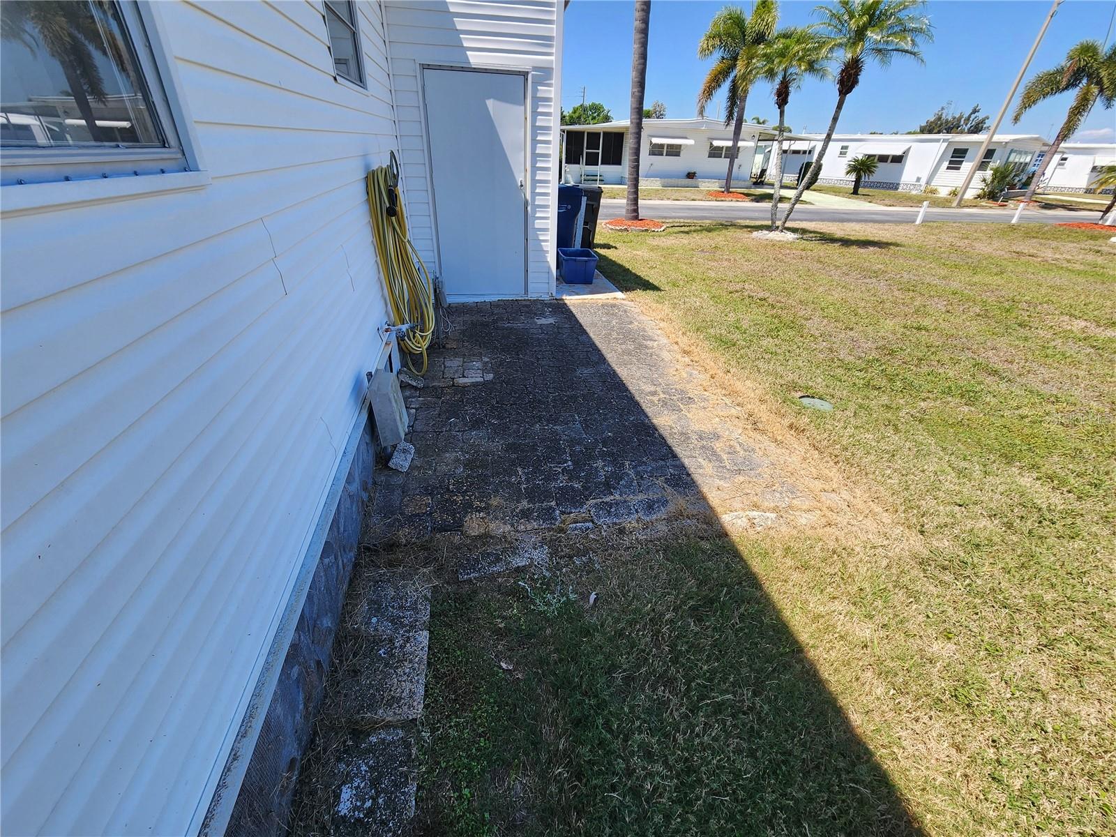 316 DANUBE CIR, BRADENTON, FL — photo 31