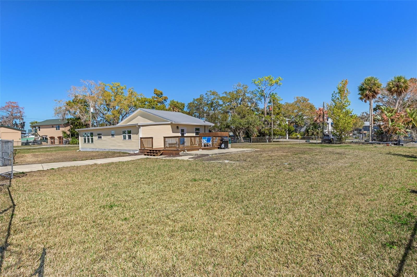 7272 WESTWIND ST, WEEKI WACHEE, FL — photo 3
