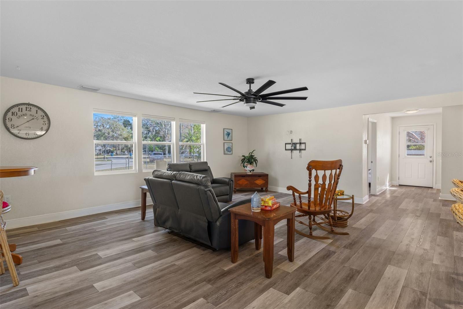 7272 WESTWIND ST, WEEKI WACHEE, FL — photo 11