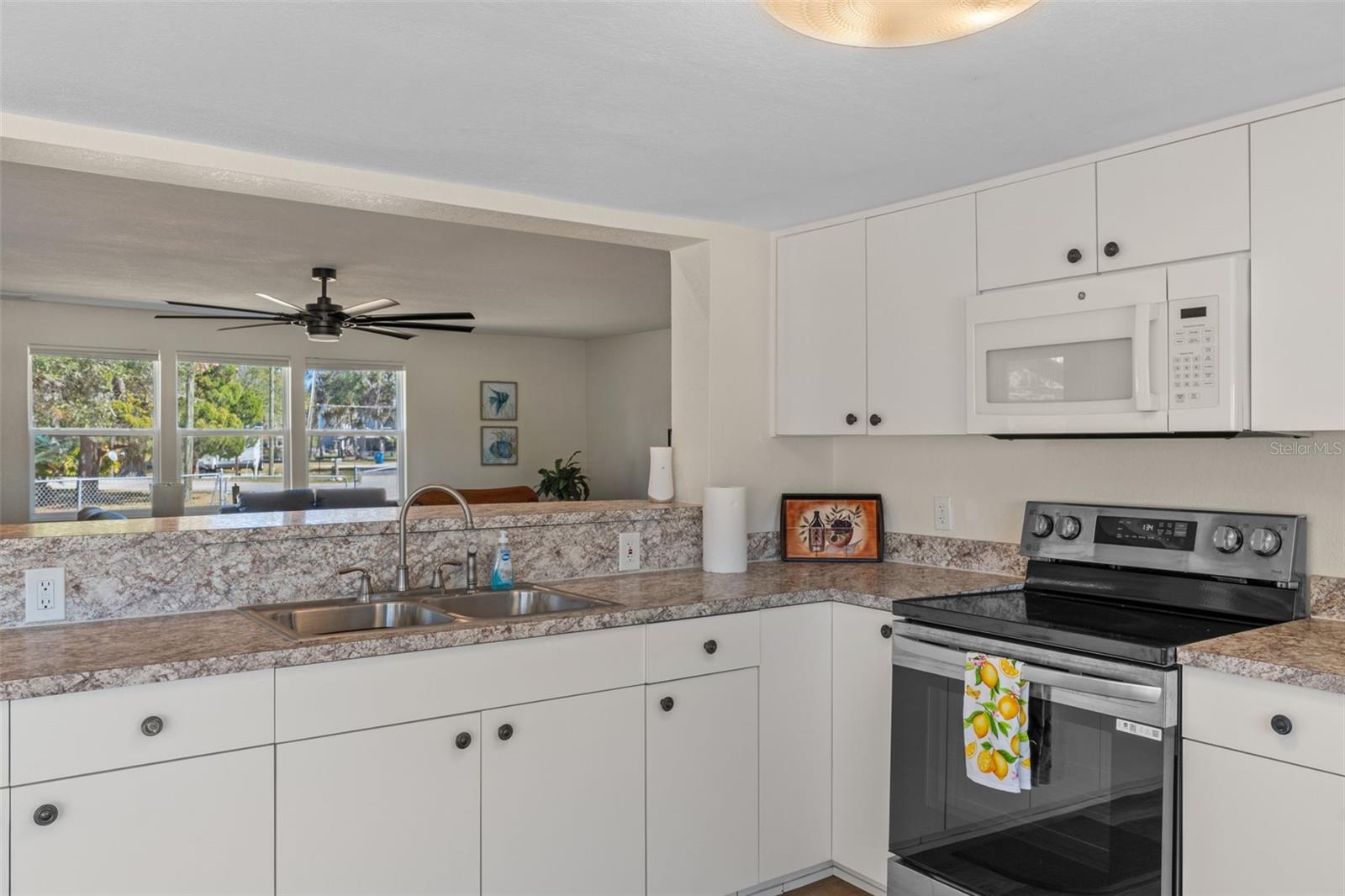 7272 WESTWIND ST, WEEKI WACHEE, FL — photo 18