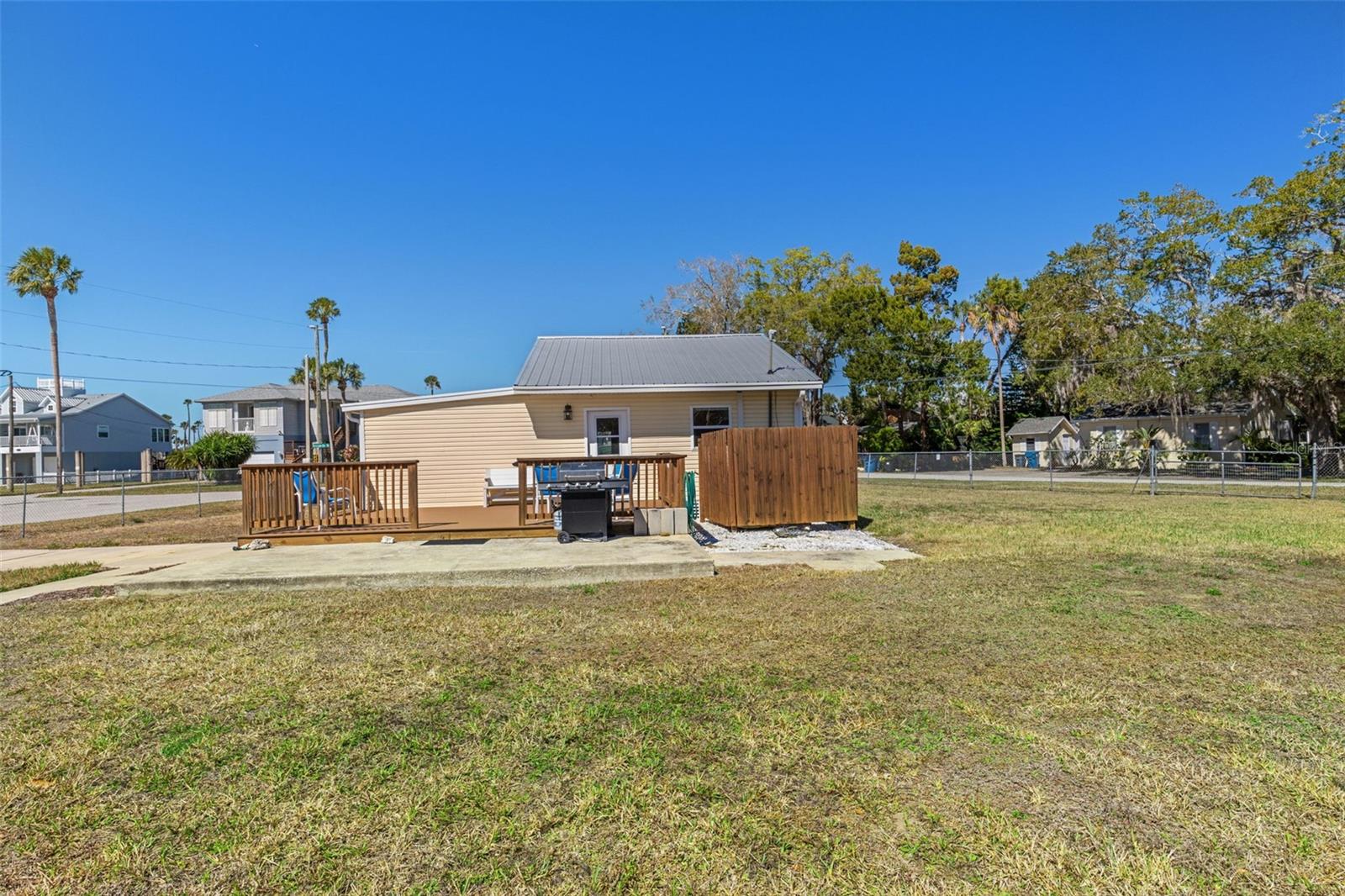 7272 WESTWIND ST, WEEKI WACHEE, FL — photo 33