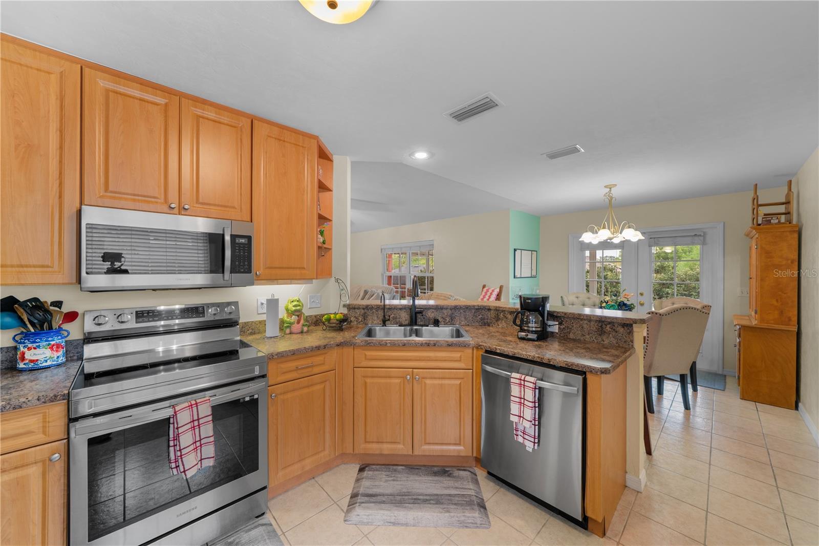 19261 NW 230TH ST, HIGH SPRINGS, FL — photo 11