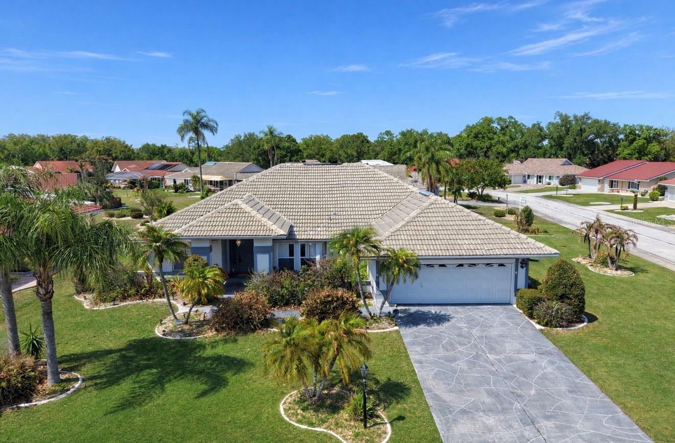 2003 NEW BEDFORD DR, SUN CITY CENTER, FL — photo 3