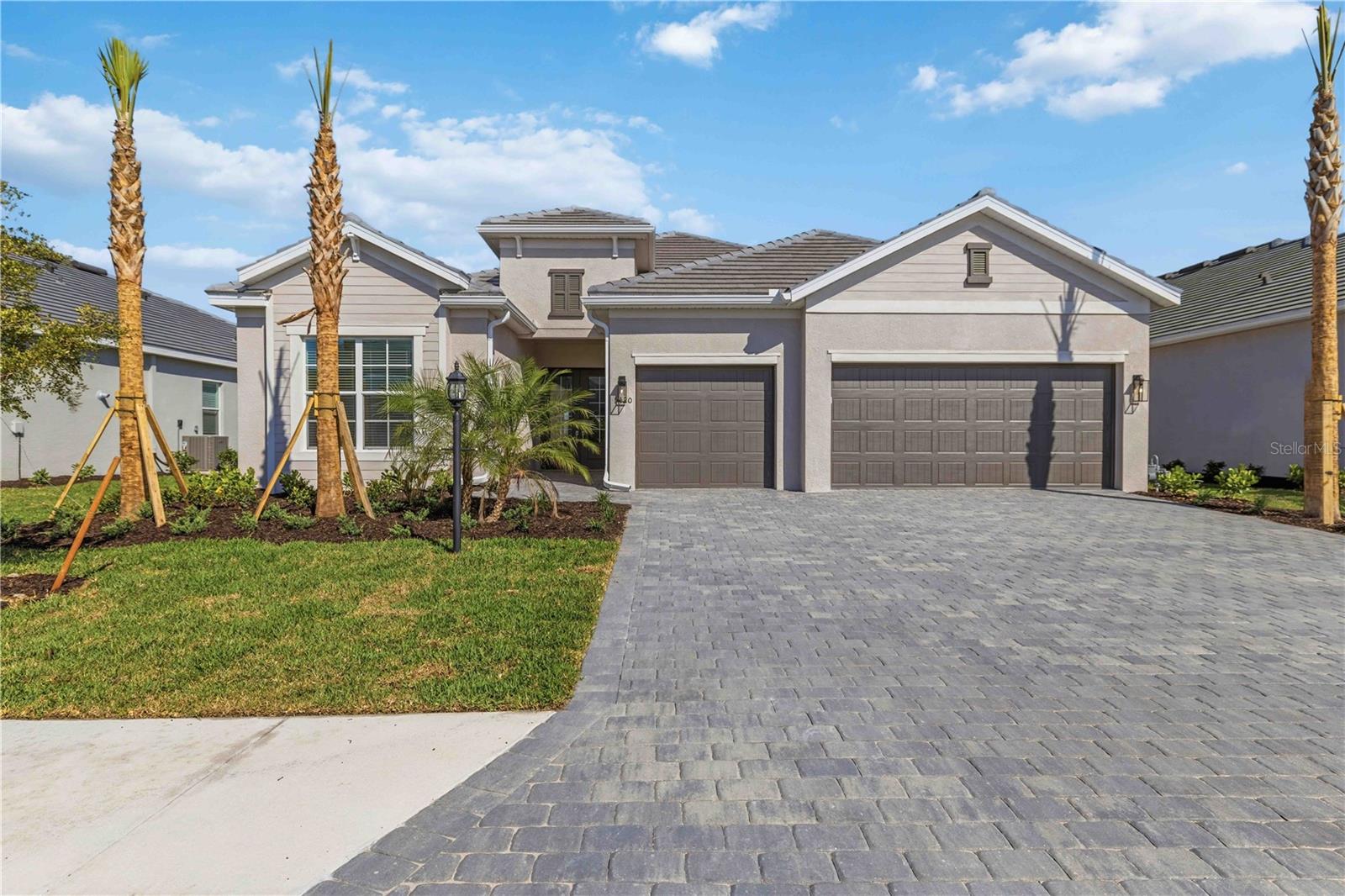 5420 LIGHTNING WHELK LN, BRADENTON, FL