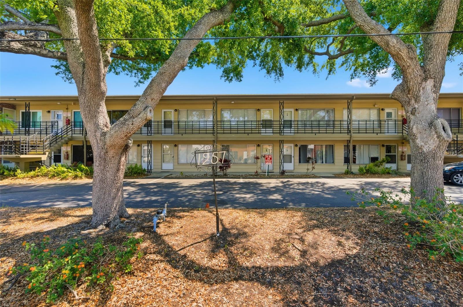 1257 DREW ST #14, CLEARWATER, FL