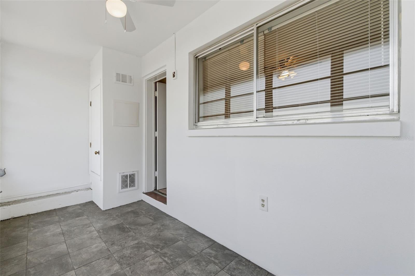 1257 DREW ST #14, CLEARWATER, FL — photo 27