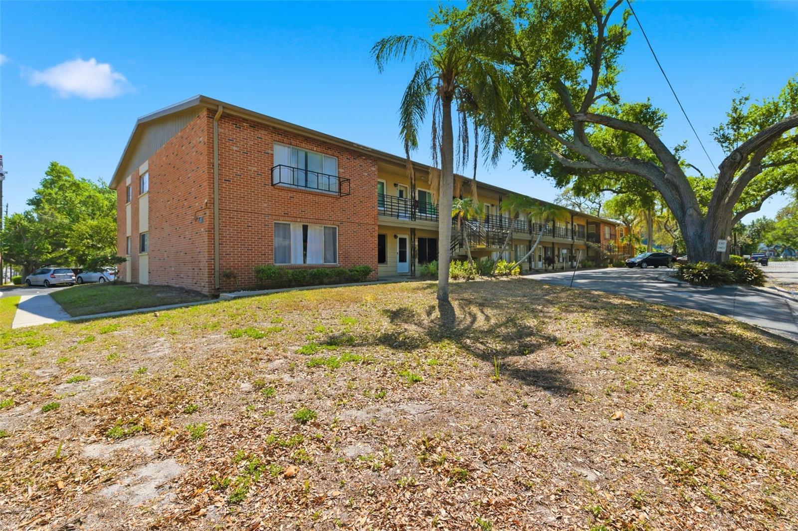 1257 DREW ST #14, CLEARWATER, FL — photo 52