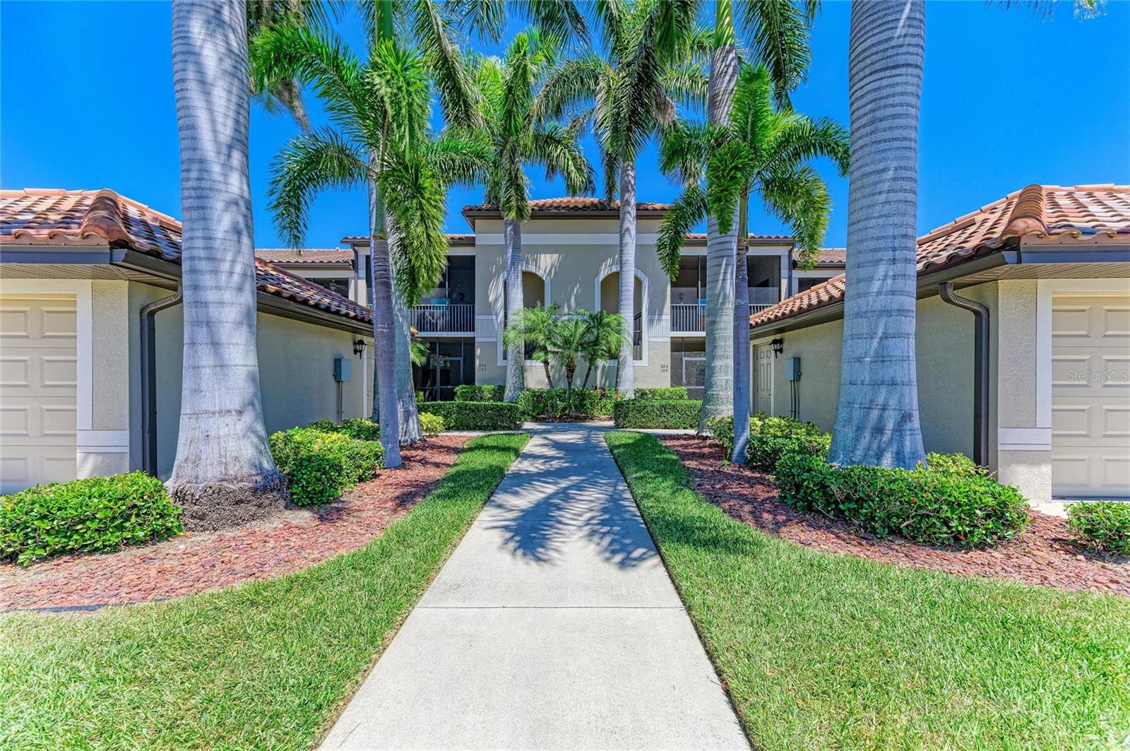 6819 GRAND ESTUARY TRL #205, BRADENTON, FL