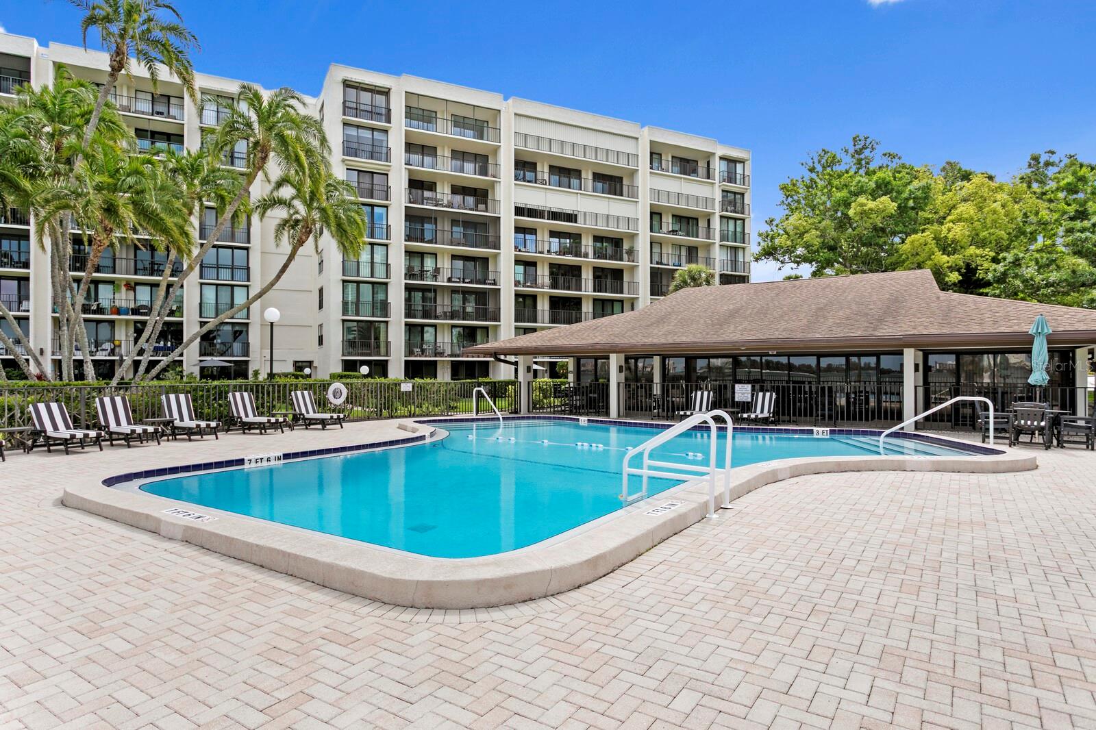 100 OAKMONT LN #105, BELLEAIR, FL — photo 4