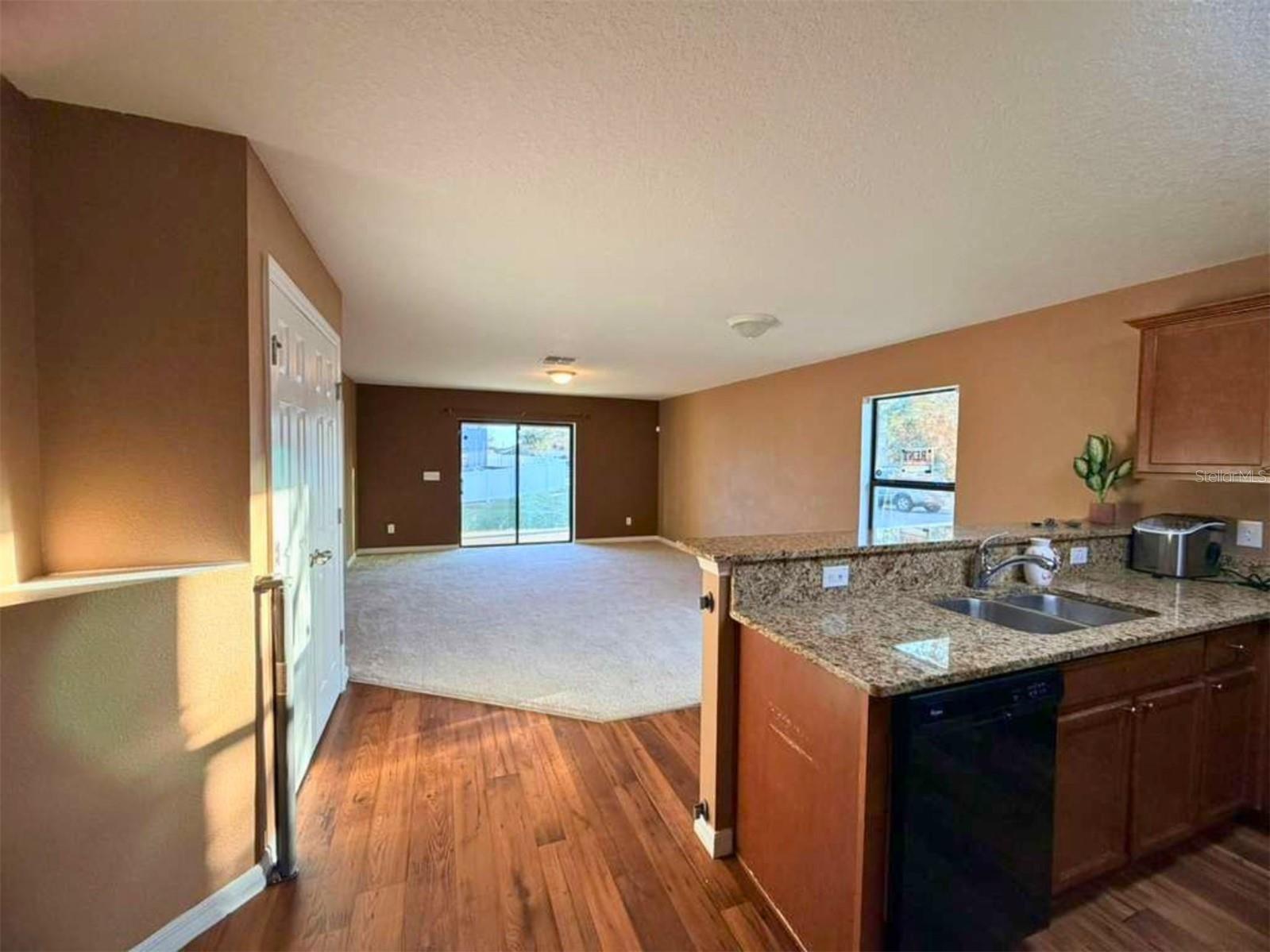 1090 WOODLARK DR, HAINES CITY, FL — photo 9
