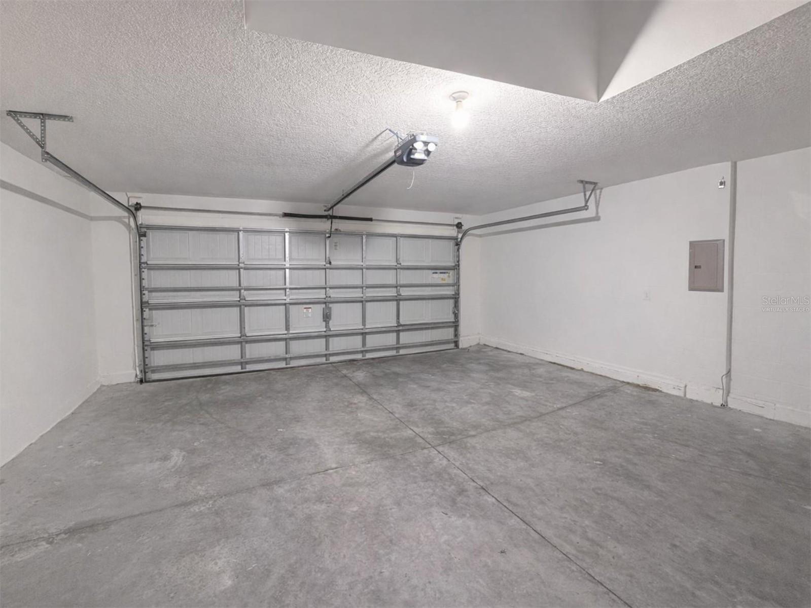 1090 WOODLARK DR, HAINES CITY, FL — photo 38