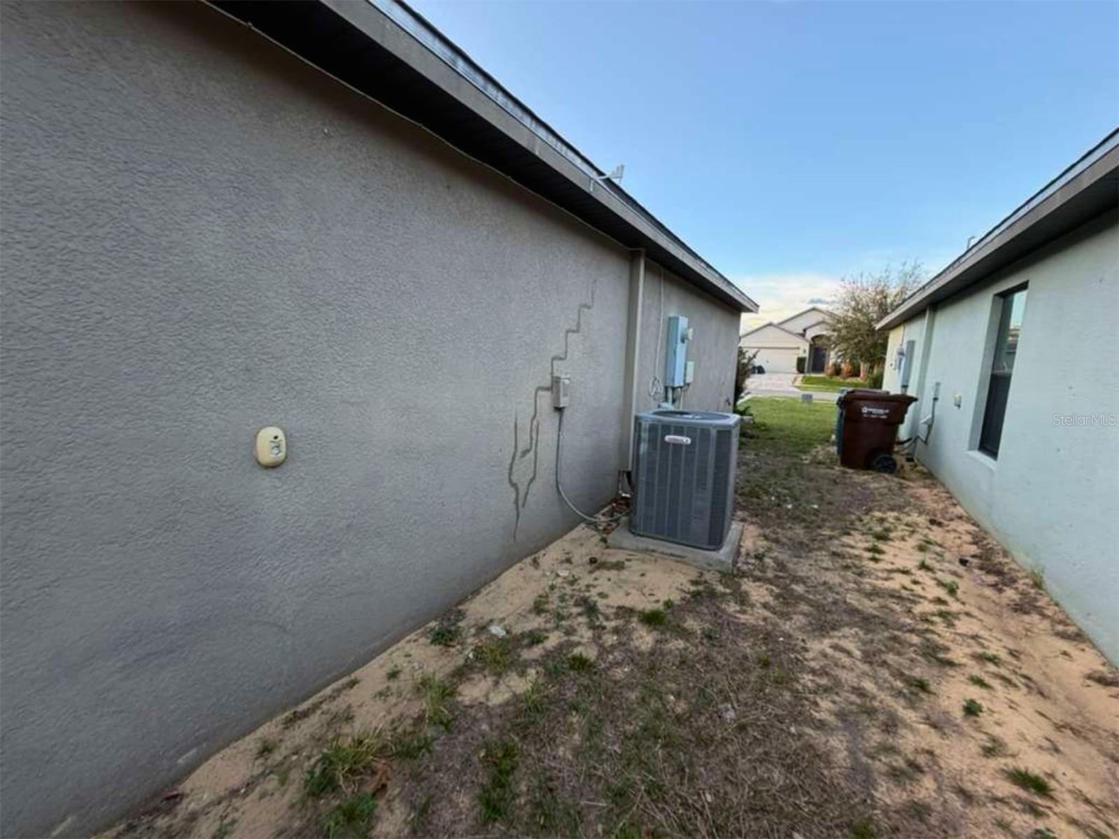 1090 WOODLARK DR, HAINES CITY, FL — photo 40