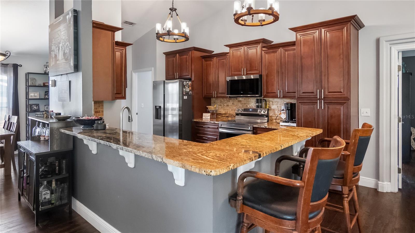 8925 PEBBLE BEACH PL, CLERMONT, FL — photo 9