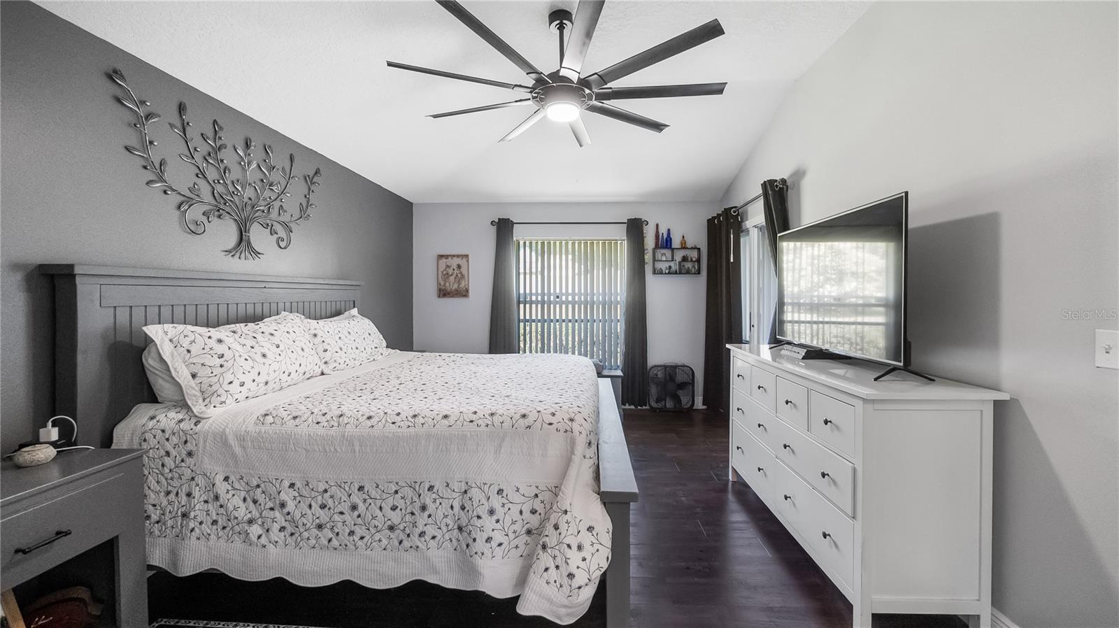 8925 PEBBLE BEACH PL, CLERMONT, FL — photo 42