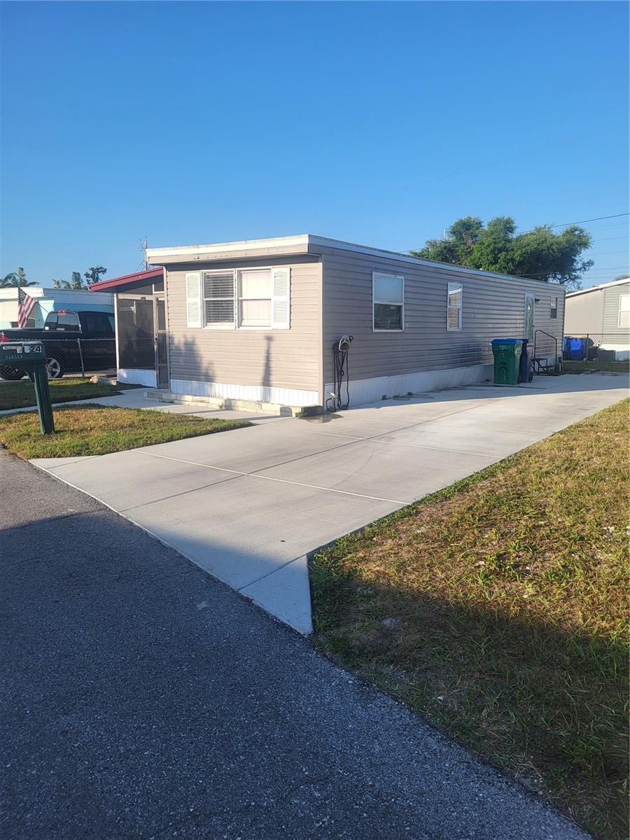 6580 SEMINOLE BLVD #424, SEMINOLE, FL