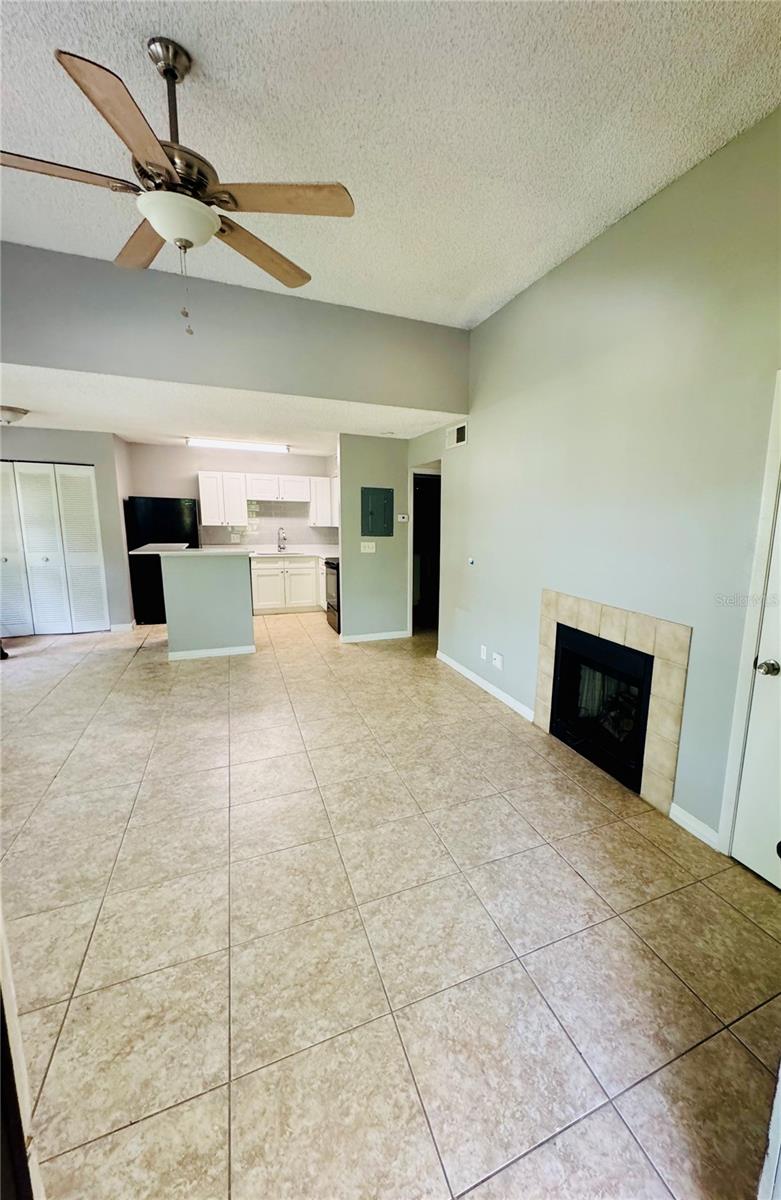 385 WOODSIDE DR #201, ALTAMONTE SPRINGS, FL — photo 7
