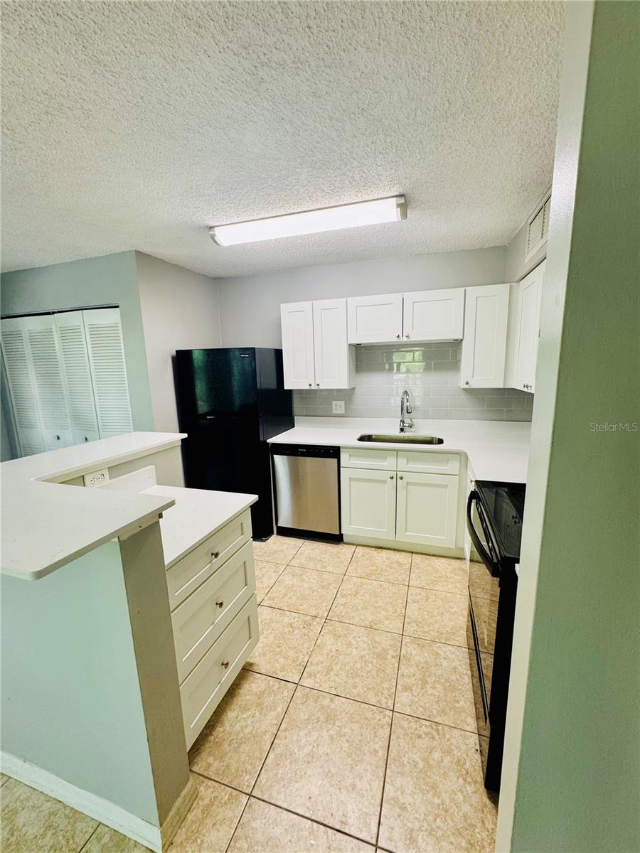 385 WOODSIDE DR #201, ALTAMONTE SPRINGS, FL — photo 9