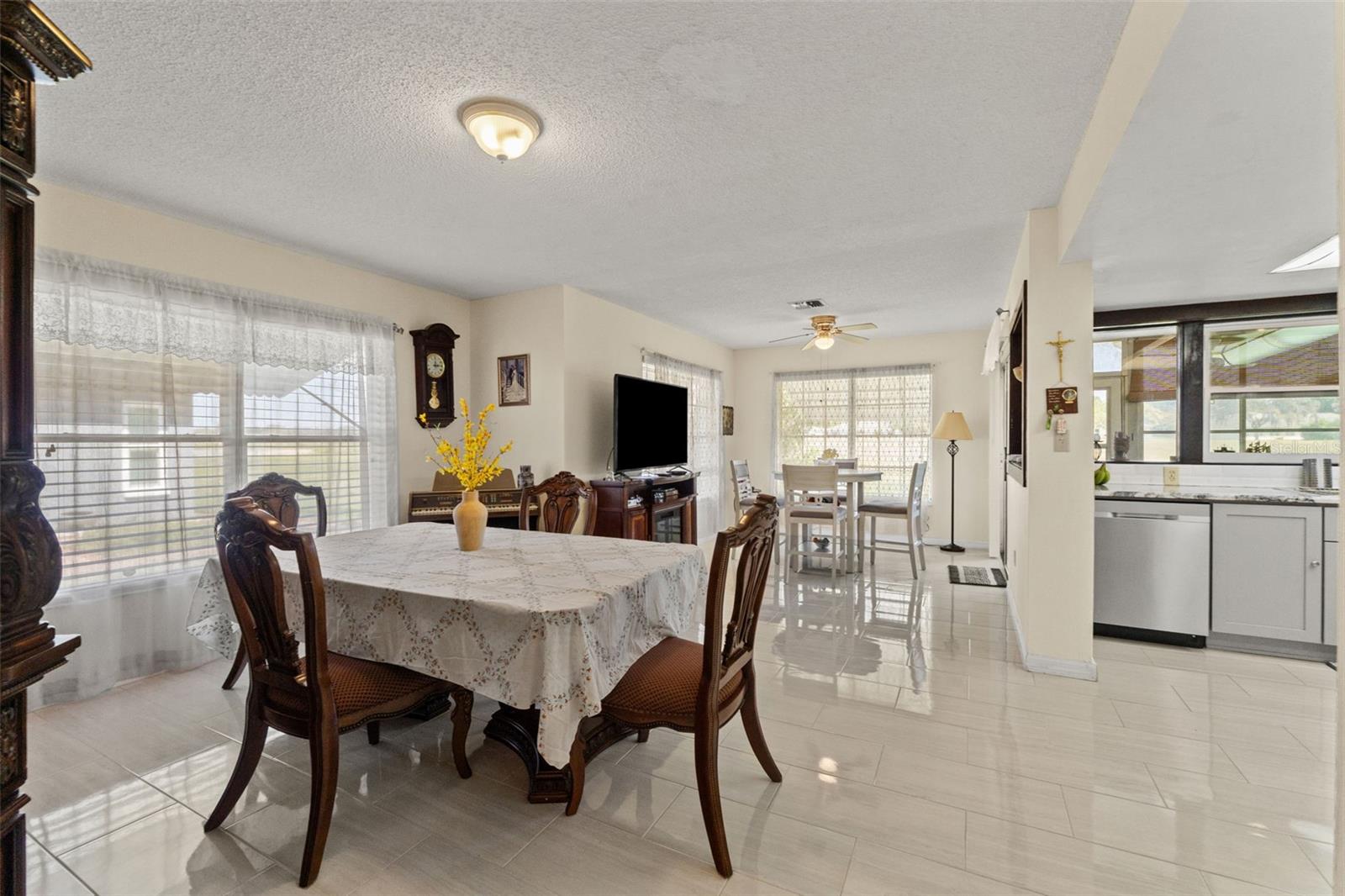8345 ELGIN DR, PORT RICHEY, FL — photo 5