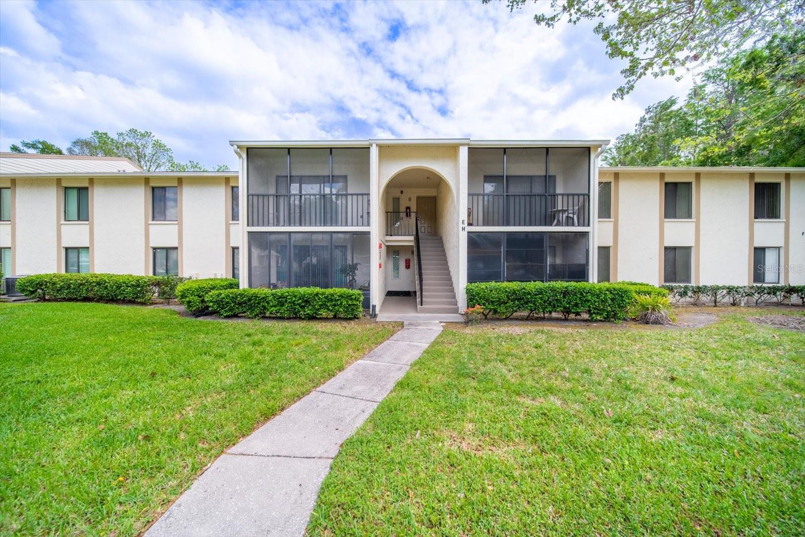 1441 PINE GLEN LN #E2, TARPON SPRINGS, FL