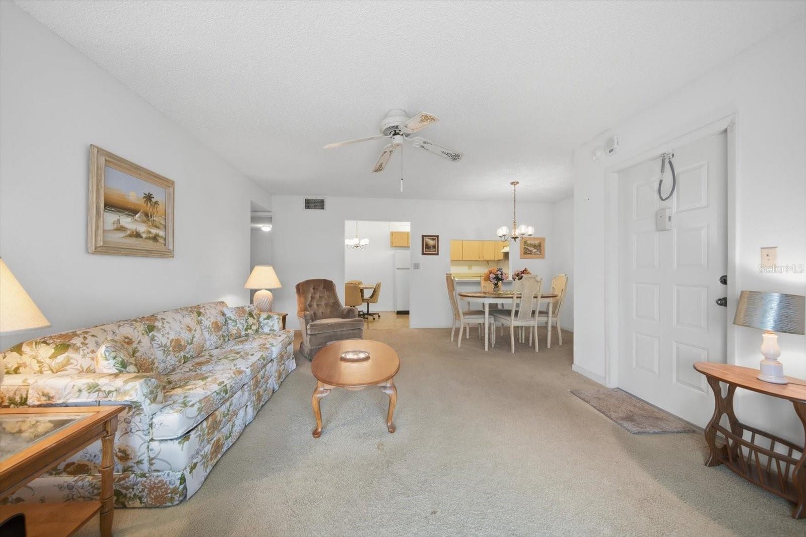 1441 PINE GLEN LN #E2, TARPON SPRINGS, FL — photo 3