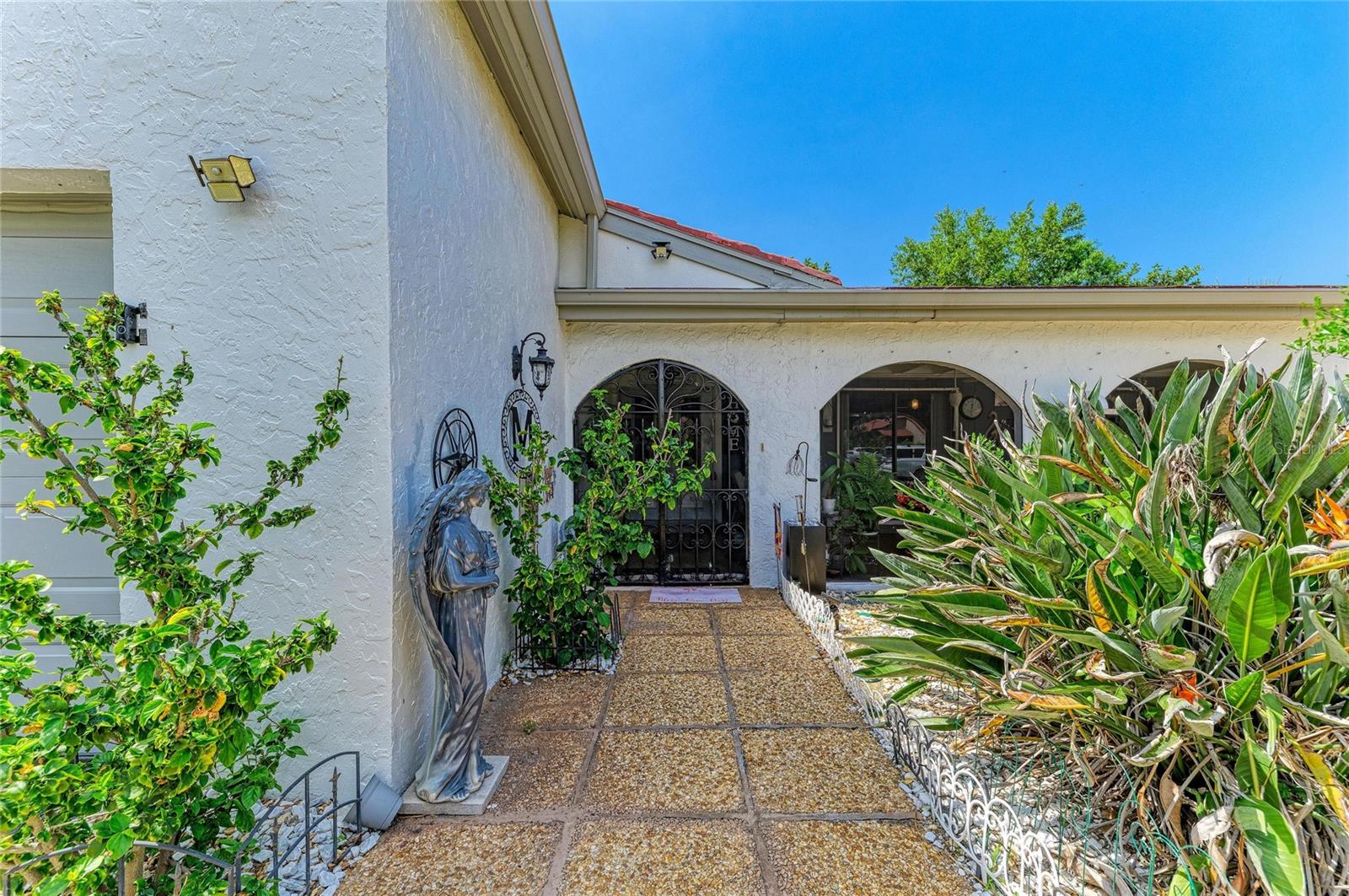 7236 LAS CASAS DR, SARASOTA, FL