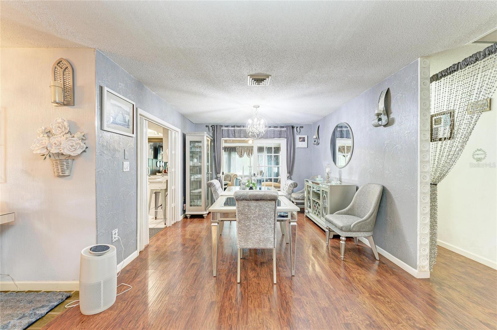 7236 LAS CASAS DR, SARASOTA, FL — photo 12
