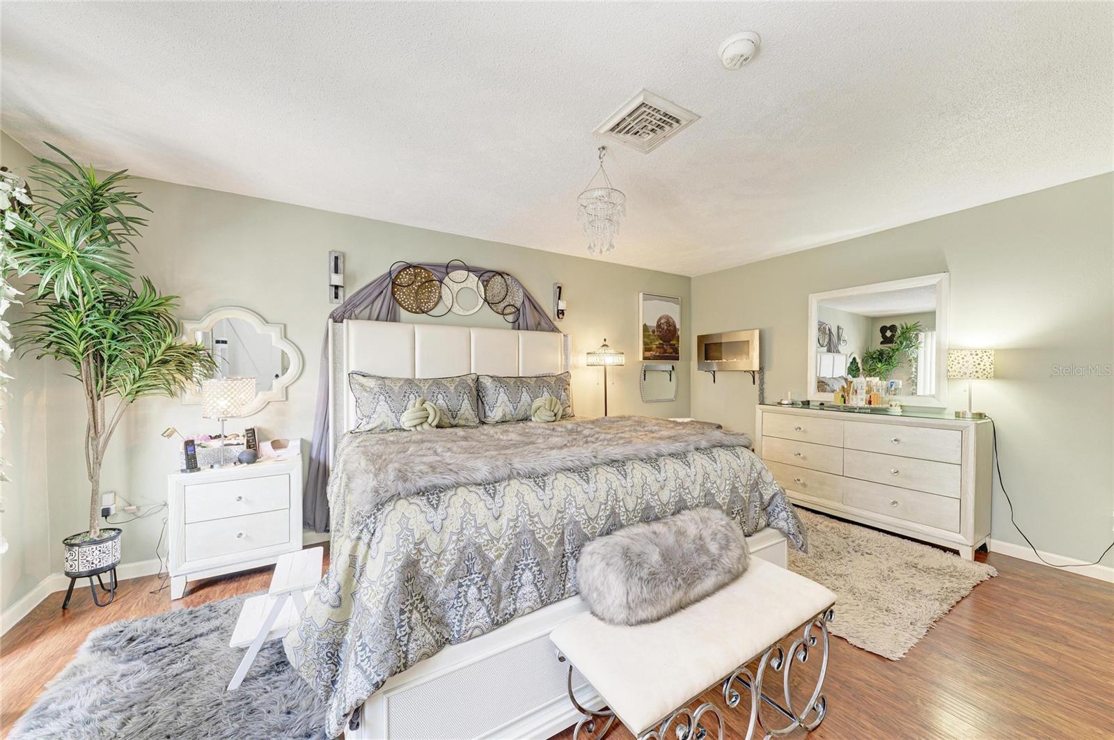 7236 LAS CASAS DR, SARASOTA, FL — photo 19
