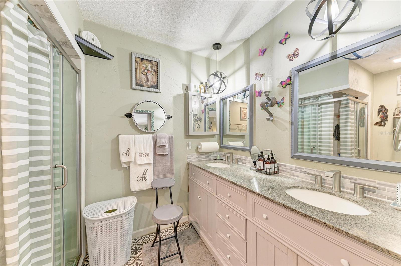 7236 LAS CASAS DR, SARASOTA, FL — photo 22