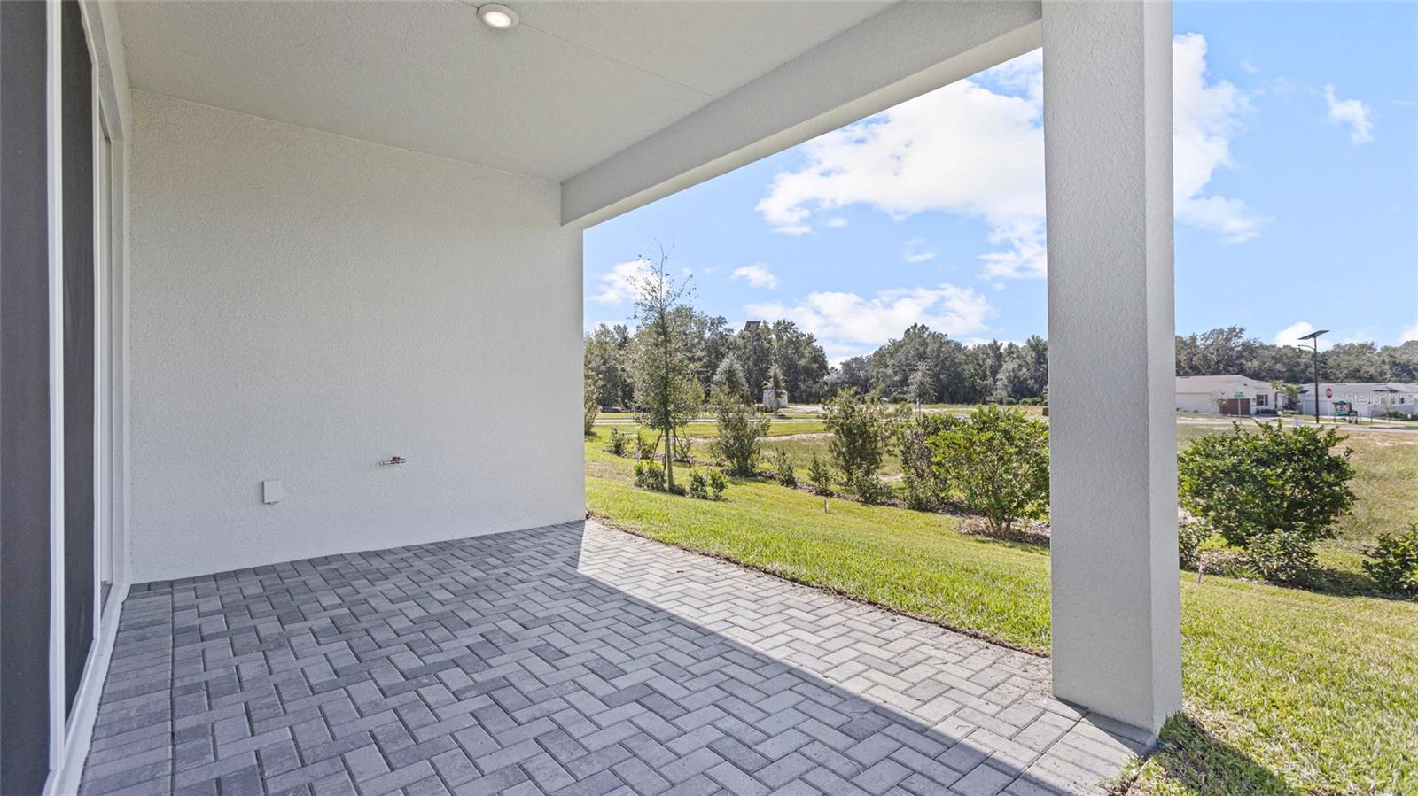 574 HAMMOCK OAKS BLVD, LADY LAKE, FL — photo 37