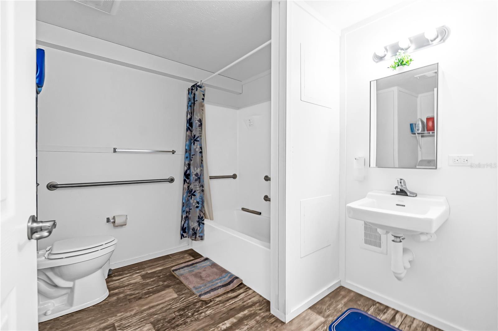 1321 BLUFF HAMMOCK RD, LORIDA, FL — photo 13